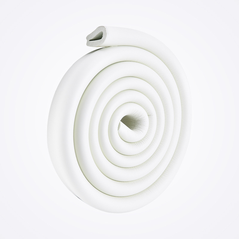 У-образен антиударен предпазител за детска безопасност със спонжен буфер за стъклена масичка за кафе