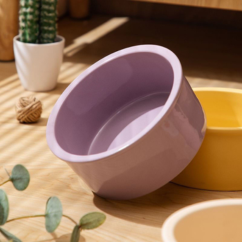 Κεραμικό μπολ για κατοικίδια με αντι-ανατροπή και προστασία λαιμού, σε ξύλινο σταντ, για γάτες και σκύλους, μπολ νερού και φαγητού.