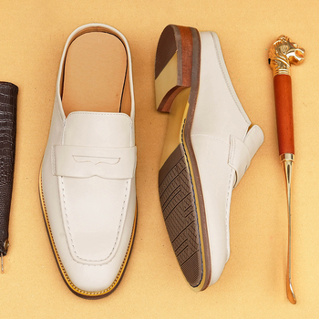 Muške kožne slip-on mokasine – gornji dio od kože krava, unutarnja koža svinje, potplat od kompozitnog materijala