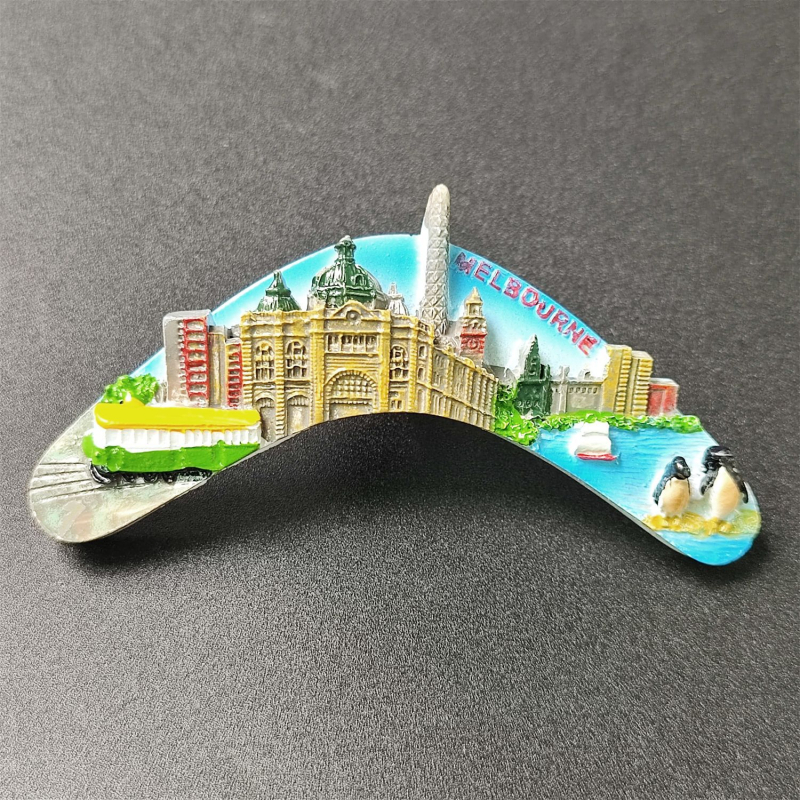 Magnet za hladnjak s gradskim motivom i boomerangom, 3D reljef, sintetička smola, moderni minimalistički stil
