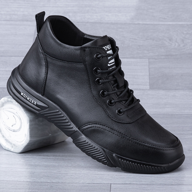 Ghete din piele naturală pentru bărbați, înălțime până la gleznă, căptușite cu piele de porc, talpă din cauciuc, închidere cu șireturi, pentru iarnă