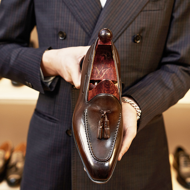 Mocasini bărbați cu ciucuri, stil britanic vintage, piele de vițel, talpă din cauciuc, slip-on, vârf ascuțit