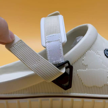Slingback sandale s podesivim stražnjim remenom i ukrasom kopče, za sve sezone, duljina vezice 20, šifra proizvoda 3227-2