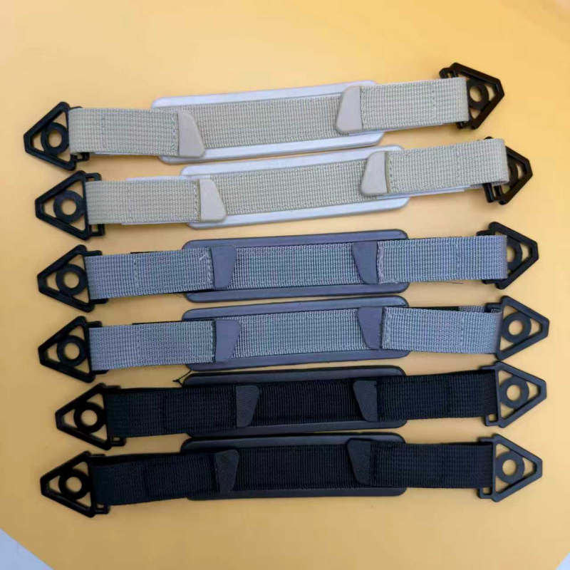 Slingback sandale s podesivim stražnjim remenom i ukrasom kopče, za sve sezone, duljina vezice 20, šifra proizvoda 3227-2