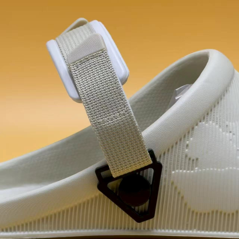 Slingback sandale s podesivim stražnjim remenom i ukrasom kopče, za sve sezone, duljina vezice 20, šifra proizvoda 3227-2