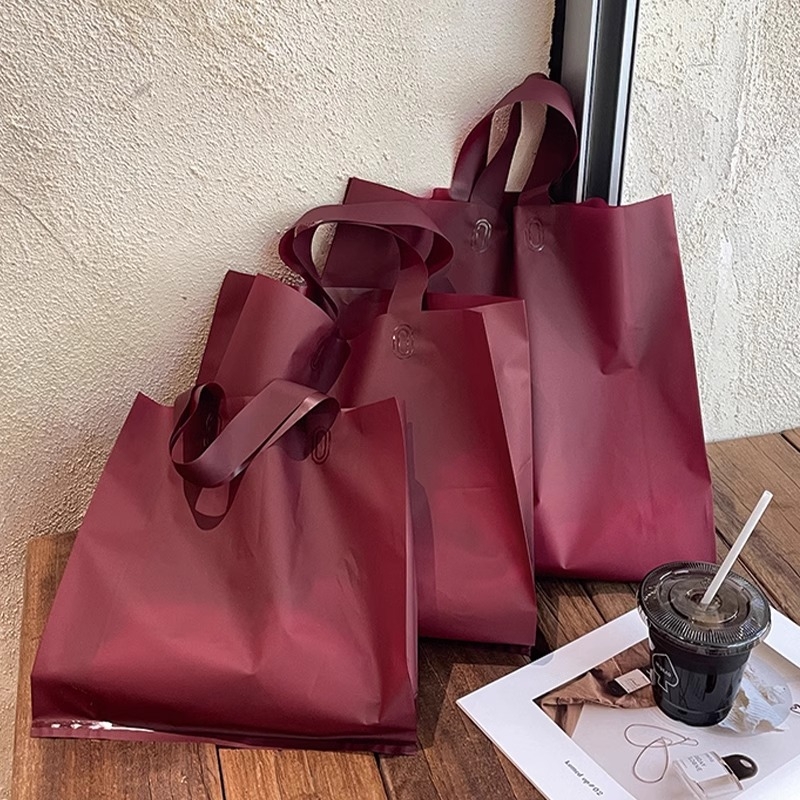 Plastična torba za pakiranje odjeće s mat površinom i mogućnošću tiskanja logotipa za darovno pakiranje; dvostruka debljina 16 slojeva; brend Haoxin Packaging