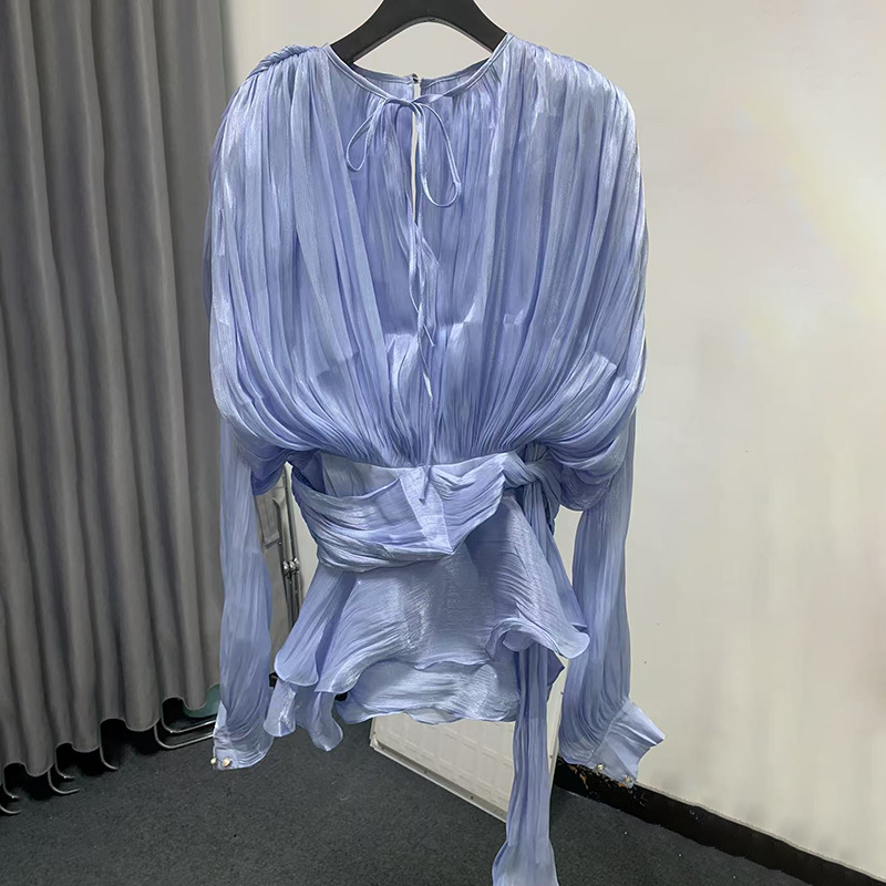 Rochie cu guler rotund, mâneci lampă, talie înaltă, fustă plisată neregulată (amestec poliester-elastan)