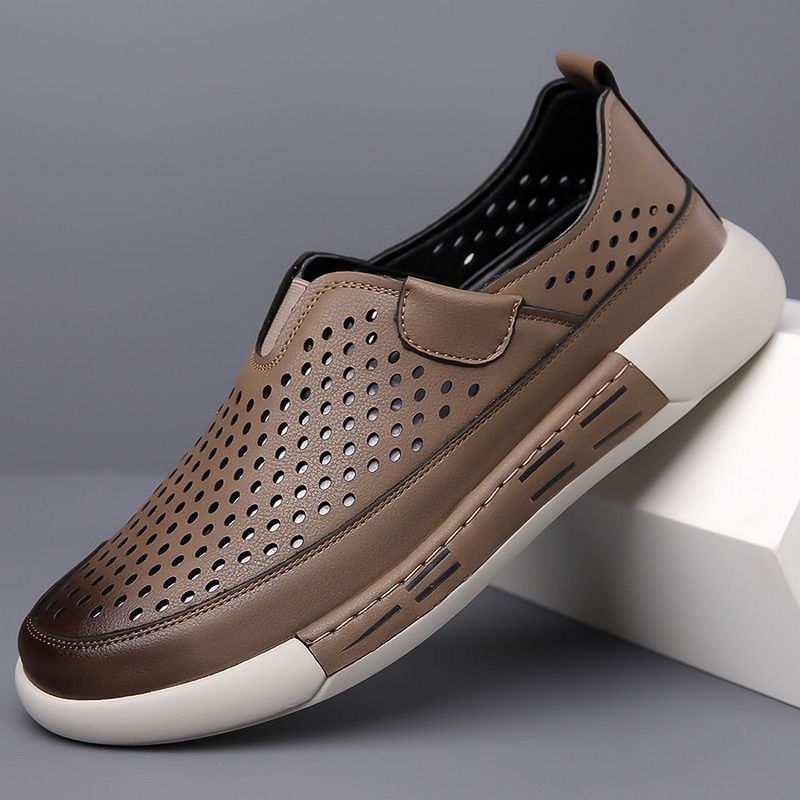 Muške slip-on sandale s prozračnim PU gornjim dijelom, gumom na đonu i podstavom od umjetne kože