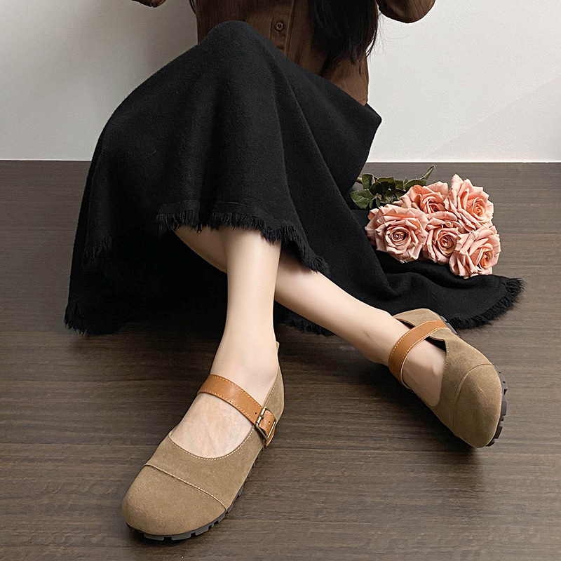 Μέρι Τζέιν λοφέρς – Vintage, στρογγυλή μύτη, ματ επάνω μέρος, κούμπωμα, χαμηλό τακούνι 1–3 εκ., καουτσούκ σόλα