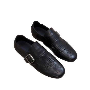 Női loaferek valódi bőrből, felsőrész tehenbőrből készült bevonattal, belső bélés természetes bőr, gumitalp, alacsony lapos sarok