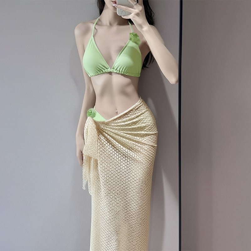 Женски бански костюм от три части: бикини с разделена дълга пола, без ръкави, полиестер 88% и подплата