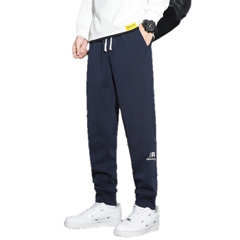 Proljetne muške jogger hlače u korejskom stilu s elastičnim pojasom, cropped duljina, vezeni detalj, casual, pamukova mješavina
