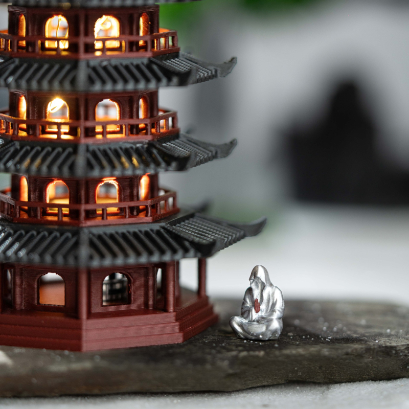 LED osvijetljena pagoda za bonsai — mini krajolik ukras, PLA plast, upijajući kamen