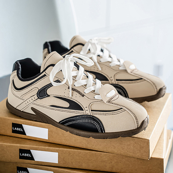 Спортни кежуъл обувки в стил немски армейски треньор; горна част от синтетична кожа; подметка гума; връзки; кръгъл нос; нисък ток 1–3 см