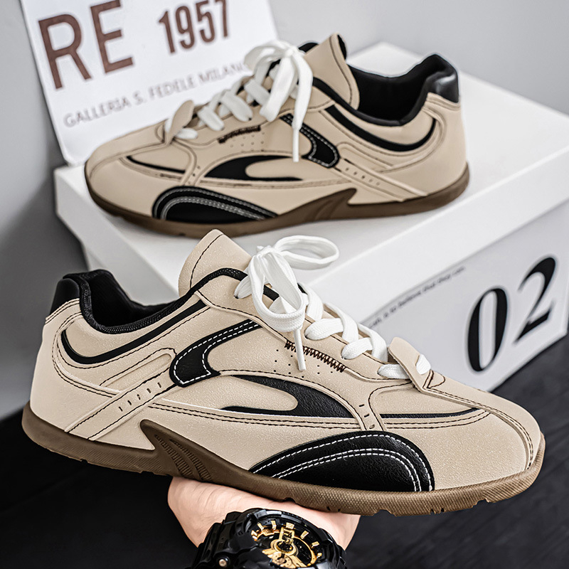 Спортни кежуъл обувки в стил немски армейски треньор; горна част от синтетична кожа; подметка гума; връзки; кръгъл нос; нисък ток 1–3 см