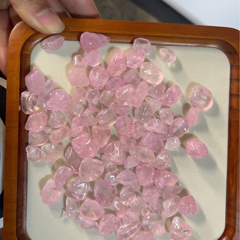 Pietriș de cristal pentru peisagistică, formă geometrică, stil modern minimalist, cod produs 1, ambalaj pungă PP