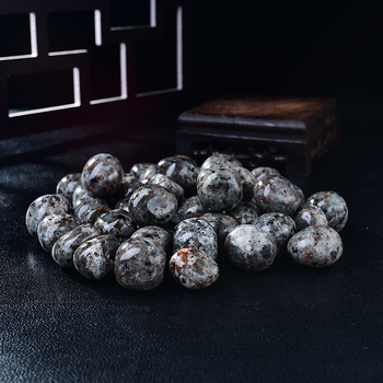 Piatră de flacără din cristal pentru decorare și joacă — stil modern și minimalist, ambalaj PP individual, cadou ideal pentru nunți, zile de naștere, absolvire, inaugurare și petreceri.