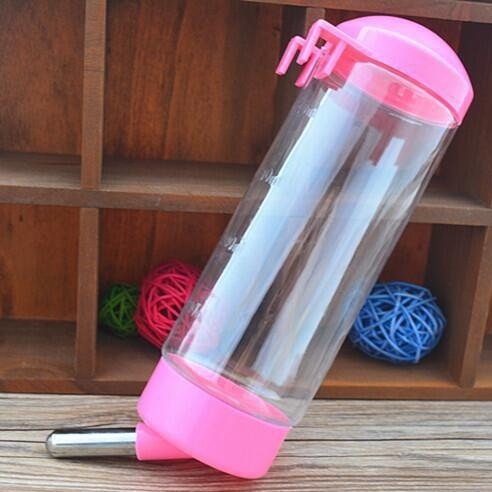 Pet Boer dispenser vode za zeke – automatsko napajanje, viseći dizajn, plastični materijal