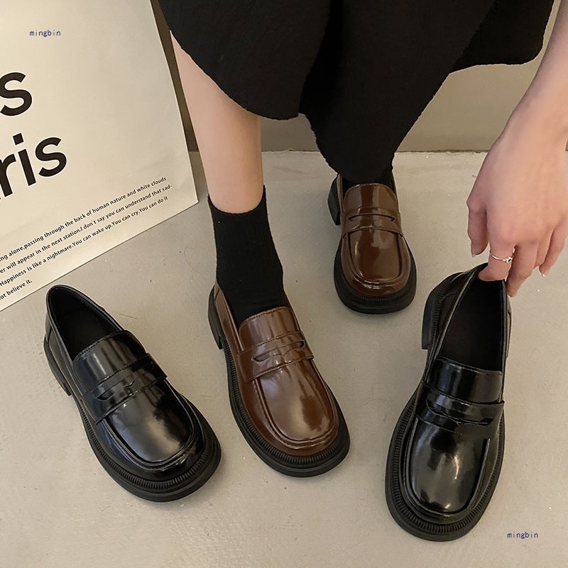 Ženske plosnate cipele, gornji dio od PU kože, slip-on, retro loafersi britanskog stila, gumena potplat