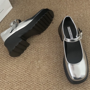 Pantofi Mary Jane cu platformă, stil coreean, piele microfibră, vârf rotund, gleznă joasă, toc conic 3–5 cm, curea cu cataramă