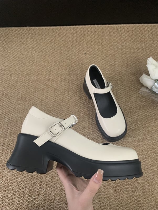Pantofi Mary Jane cu platformă, stil coreean, piele microfibră, vârf rotund, gleznă joasă, toc conic 3–5 cm, curea cu cataramă