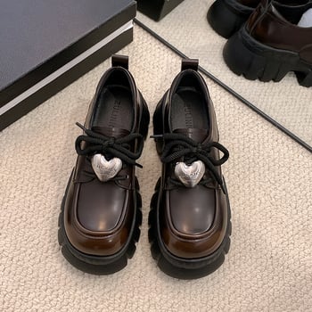 Ženske loafers s debelim potplatom od prave kože — okrugli vrh, visina pete 6–8 cm, metalna kopča, vezanje
