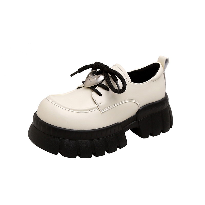 Ženske loafers s debelim potplatom od prave kože — okrugli vrh, visina pete 6–8 cm, metalna kopča, vezanje