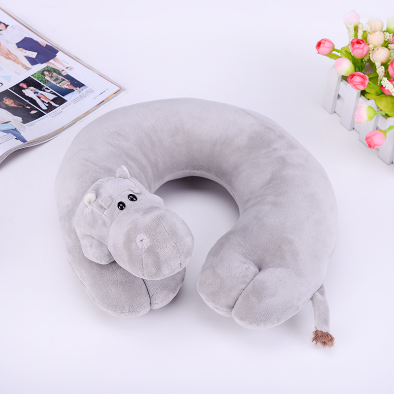 У-образна пътна възглавница с анимационни животни, пълнител полиестерно влакно, плат химическо влакно, стил анимационен, подходяща за деца и за възрастни, подпира шията по време на сън