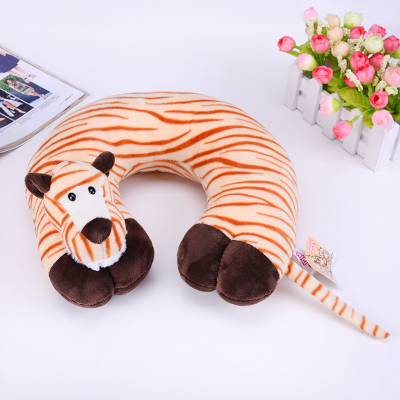 У-образна пътна възглавница с анимационни животни, пълнител полиестерно влакно, плат химическо влакно, стил анимационен, подходяща за деца и за възрастни, подпира шията по време на сън