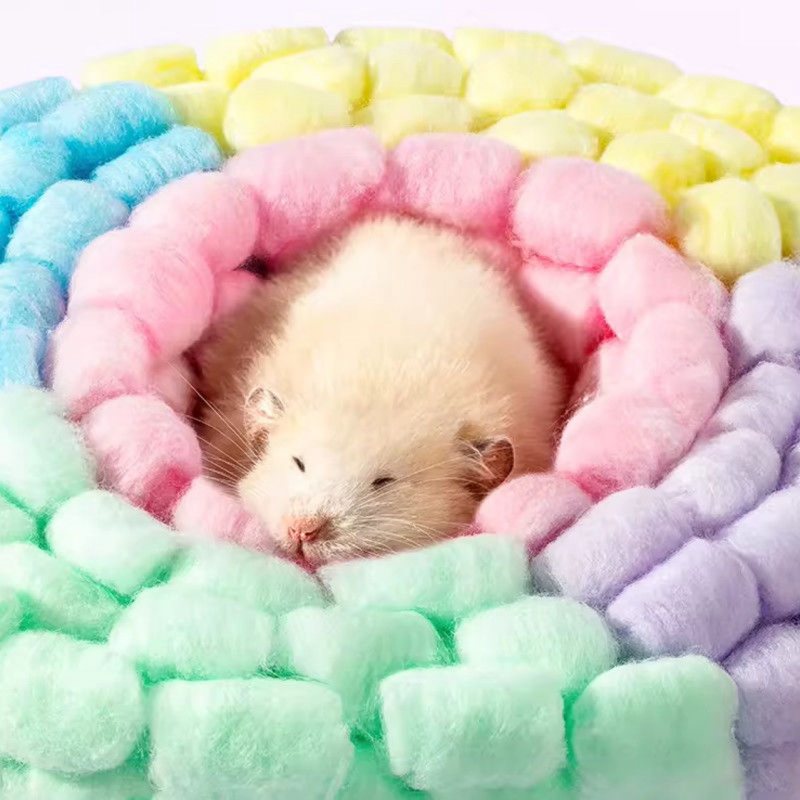 Hamster gnijezdo od pamuka — zimska toplina, upijajući pamuk, svilenkasti ulošak za gnijezdo, cvjetni uzorak (Materijal: pamuk; Uvoz: Ne; Kategorija: pribor za prehranu kućnih ljubimaca)