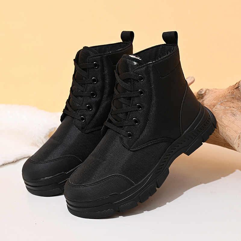 Unisex tople zimske papuče s gornjim dijelom od krzna, podstava od ovčje kože, gumena potplat, kamuflažni uzorak, prednje vezanje.