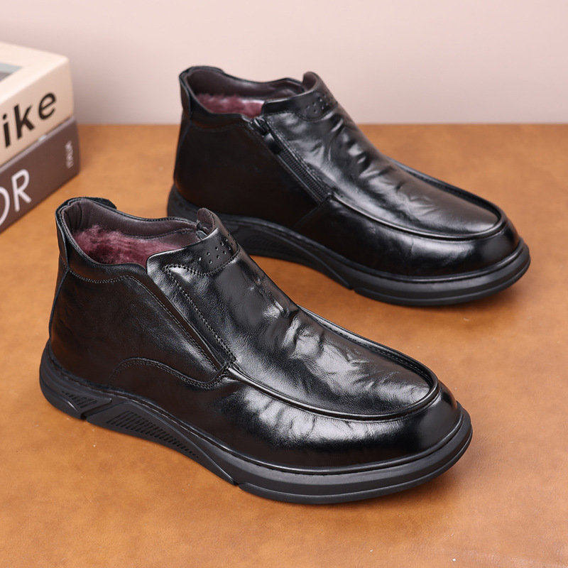 Muške zimske papuče od prve klase teleće kože, vunena podstava, gumena potplata, vodootporne i protuklizne