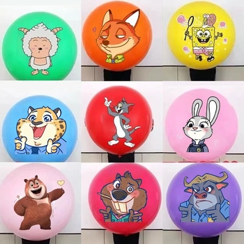 Latex kuglasti balon s karikaturnim motivima: lubenica, jagoda i nogomet — bez logotipa