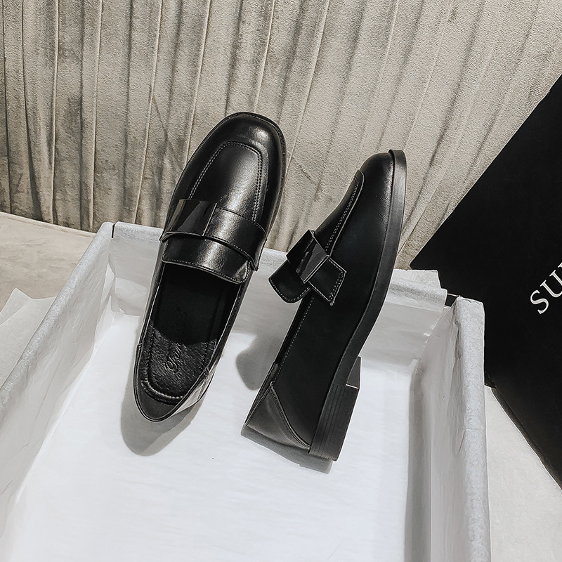 Γυναικείοι λοφτέρες με τετράγωνη μύτη, ιαπωνικού στυλ, συνθετικό δέρμα επάνω, EVA πάτος, καουτσούκ σόλα