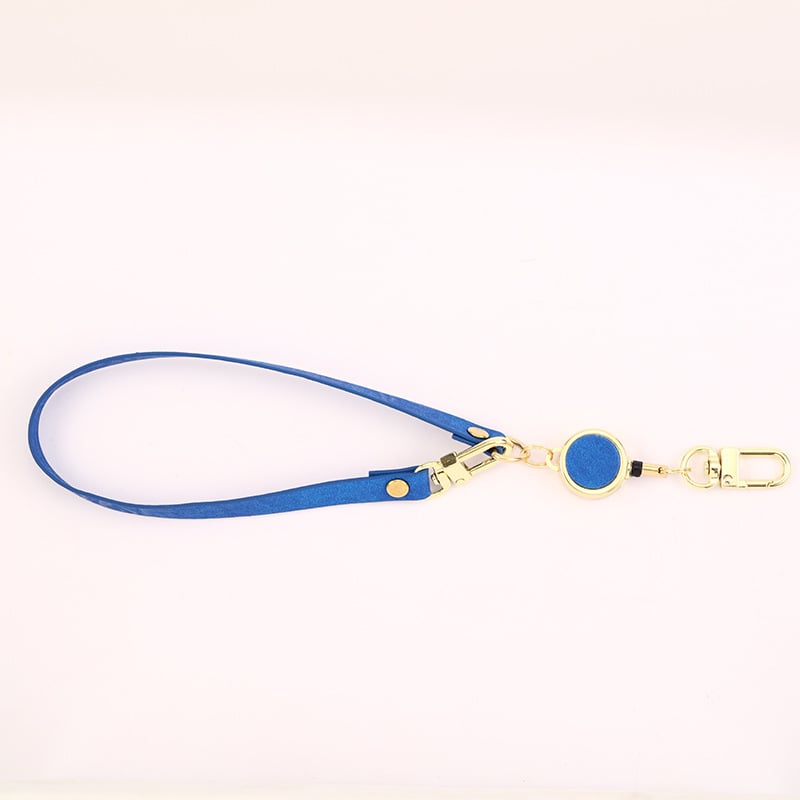 Cute Little metalni držač kartice s najlonom i izvučnim mehanizmom – kreativni trend identifikatora