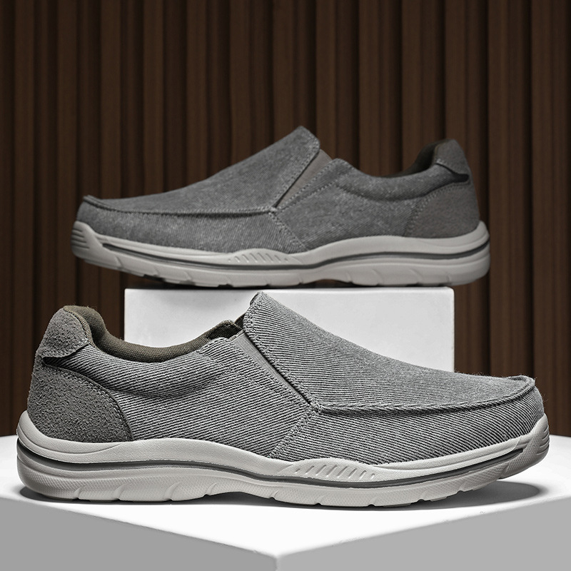 Férfi vászon slip-on loaferek hálós béléssel, EVA belső talppal és EVA külső talppal, alacsony klin sarokkal, mindennapi casual lábbeli minden szezonra