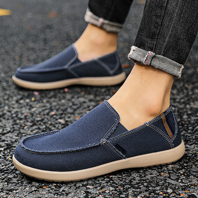 Muške platnene slip-on mokasice — prozračne, lagane, antislip, otporne na habanje; niski gornji dio, zaobljeni nos, gumasta podmetačka, tekstilni ulošak