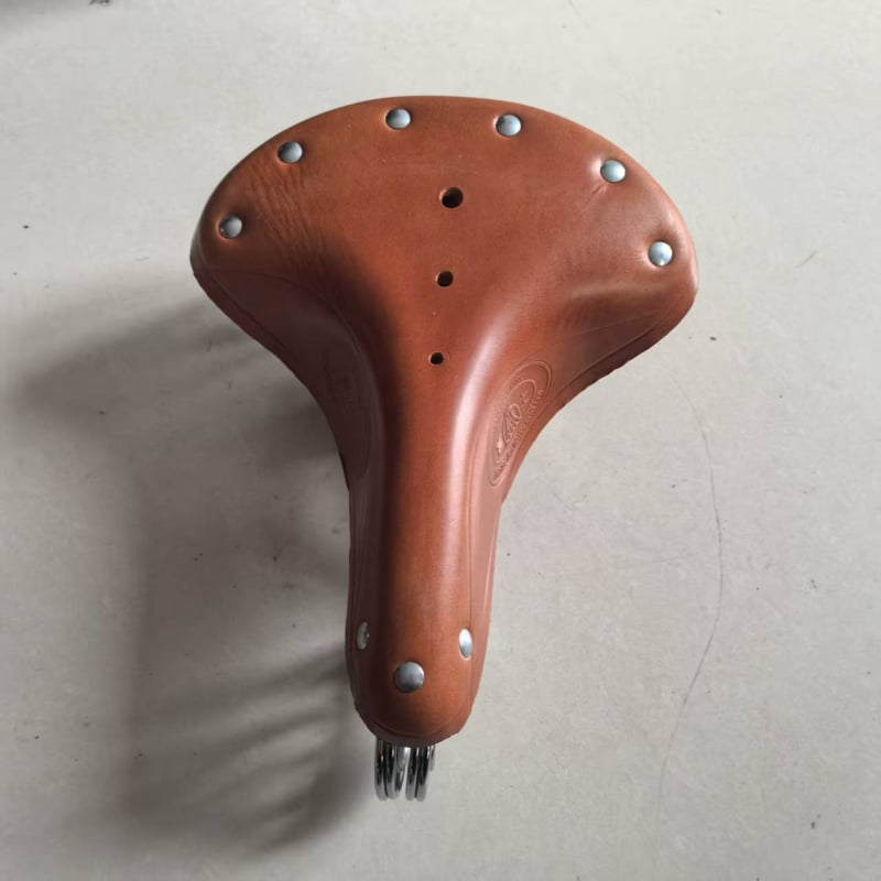 Șa de bicicletă, piele de vită, design retro cu trei arcuri, modelul 28, pentru biciclete obișnuite