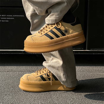 Férfiaknak szóló sportcipő kerek orral, tehénnubuk felsőrész, 3-5 cm sarokmagasság, gumitalp