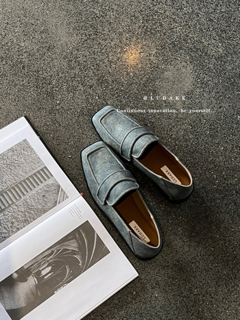 Γυναικείοι Loafers με τετράγωνη μύτη, κορεατικού στυλ, επάνω μέρος από μικροϊνες, χαμηλό τακούνι 1-3 cm, σόλα από καουτσούκ