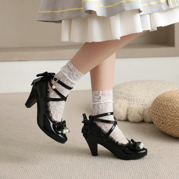 Ženske Lazy Shoes s križnim remenom i kopčom, okrugli vrh, gornji dio od umjetne PU, 6–8 cm visok debeli pet