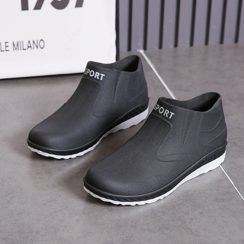 Muške kišne overshoes: vodootporne plastične cipele, protuklizna potplata, mrežasta unutrašnjost, jednodijelno oblikovana potplata