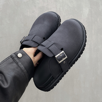 Muške slip-on sandale u Birkenstock stilu od prave kože za svakodnevno nošenje na otvorenom; Gornji materijal: mikrovlakna koža; Potplat: pjena-guma; Zatvaranje: slip-on; Sezona: ljeto 2025