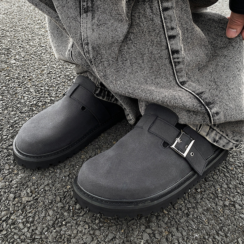 Muške slip-on sandale u Birkenstock stilu od prave kože za svakodnevno nošenje na otvorenom; Gornji materijal: mikrovlakna koža; Potplat: pjena-guma; Zatvaranje: slip-on; Sezona: ljeto 2025