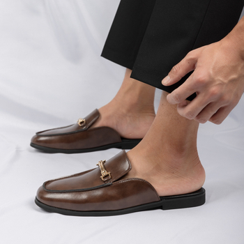Papučice s zatvorenim prstom i otvorenom petom – gornji dio od umjetne kože; gumena potplat; Slip-On; Odrasli; Ljeto 2025