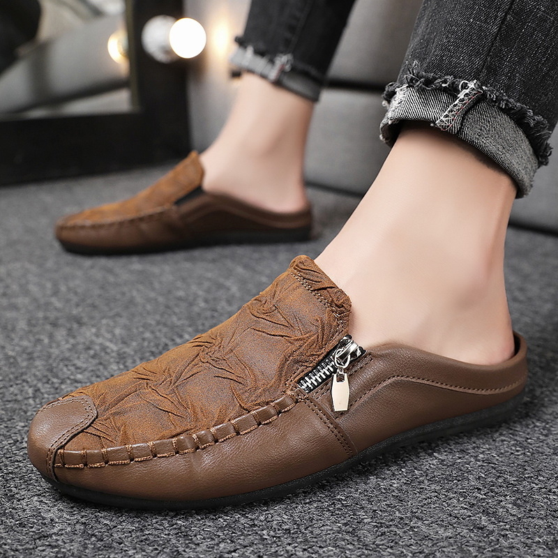 Yuji muške Baotou slip-on papuče, opušten stil, prozračni gornji dio od umjetne kože, gumeni potplat, ugravirani završni sloj