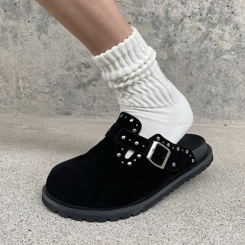 Muški loafers od nubuk kože s čavlima, bez pertli, debela platforma za povećanje visine (Gornji materijal: nubuk; Đon: EVA; Zatvaranje: slip-on; Obrada: nubuk; Sezona: Ljeto 2025)