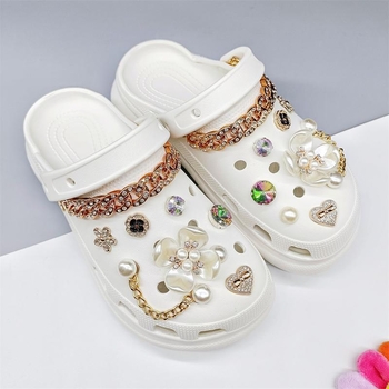 Set dodataka za obuće: perljin cvijet i rhinestone lančić s uklonjivom kopčom za sandale, casual cipele i papuče — Stilovi: Pearl Flower, Rhinestone Flower, Green; Modeli: Accessories-Pearl Flower, Rhinestone Flower, Green