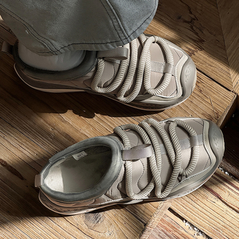 Muške outdoor slip-on tenisice s plišanim podstavom, niski profil, protuklizna gumena potplata, debeli potplat