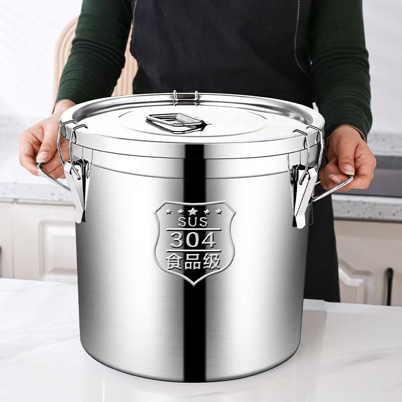 Recipient metalic sigilat pentru depozitarea orezului, cu capac, rezistent la umezeală și insecte, capacitate mare